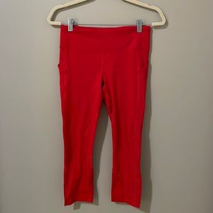 Lululemon leggings red
